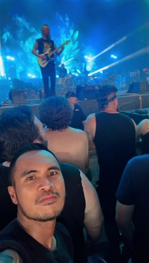 Killswitch engage selfie