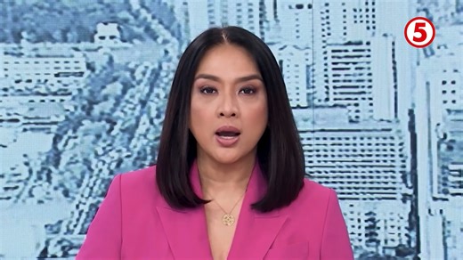 Bago natin salubungin ang panibagong taon, atin munang balikan ang mga balita at kwentong tumatak sa ating mga isip at puso kasama ang mga mapagkakatiwalaang news team! 💪 Abangan ang #FrontlinersNews5 Year-End Review sa darating na December 31, 9:45pm, dito lang sa #WeekendTripTV5! | TV5