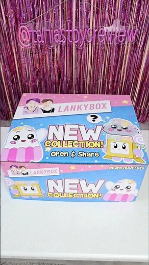 Check-out the new exclusive LankyBox merch box! 💗🩵