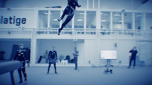 [English version below] 🌟 Aukcja Wośp z Platige Image: Wyjątkowa Wycieczka po Studiu Motion Capture! 🎬 Co Cię czeka? Wyruszysz w podróż po fascynującym świecie animacji, odkrywając kulisy produkcji filmów, reklam, czy gier komputerowych. W Platige Motion Capture doświadczysz magii technologii Real Time, uczestnicząc w procesie tworzenia ruchu postaci 3D na żywo. Specjalny kostium, zaawansowane śledzenie ruchu i profesjonalna obsługa sprawią, że staniesz się gwiazdą na ekranie! Po pełnym emocji