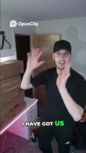 6 Monitors Setup Is This Too Much Tech