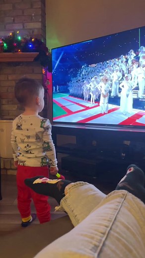 Beyoncé's Christmas Halftime Show Performance Highlights