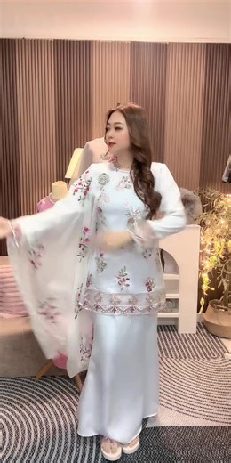 Promosi Eksklusif Dress Hijau Sage & Lainnya