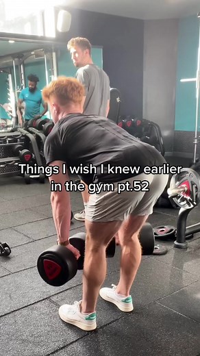 Less space required and helps to even out asymmetries. Do you agree? #gymthoughts #showerthoughts #gymtips