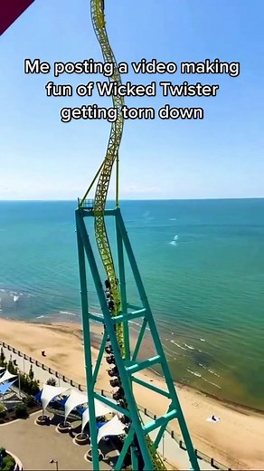 Craziest Amusement Park Ride Accidents Caught on Camera