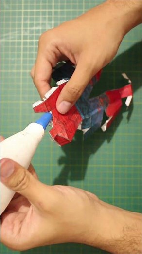 Turning Red Hulk into Paper