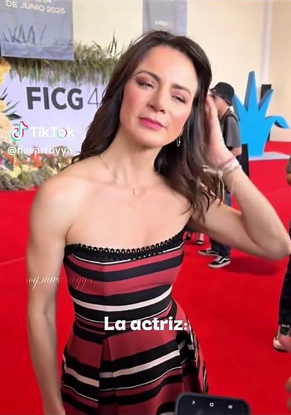 Silvia Navarro: La Dificultad de Amar