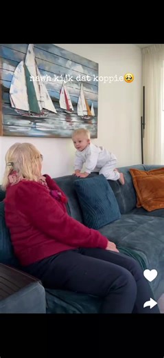 Kijk naar dat koppie met Riven!