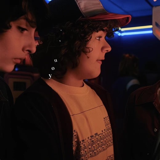 spot the watermark 👀 [ cc: sat6rns ] [ twix & shakes: heathers.ffx ] #edit #strangerthings #strangerthings2 #dustinhenderson #gatenmatarazzo high quality stranger things season 2 dustin henderson dig dug arcade machine edit madmax