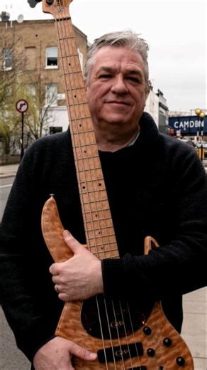 Лоуренсу Коттлу 🍻64🍻 / Laurence Cottle is 🍻64🍻 ‪@blacksabbath‬