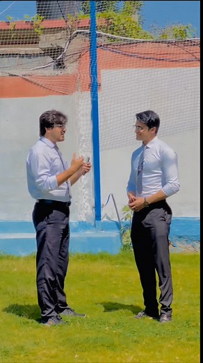 a short video about that the nurse is different from the doctor Clarifying the Distinct Roles of Nurses and Doctors: Understanding Healthcare Responsibilities