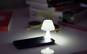iPhone “Flashlight not working” bug: How to fix, possible reasons, and more
