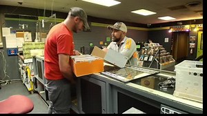 hardworkertn 11-12-2025 video fingers