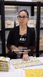 1.6K reactions · 23 shares | No pensar en lo que piensan mis clientes sería un error. 勞 Carmen se llevó 12 Barras ✨ Es un chiste lo de sospechar pero es un ejercicio que llevo haciendo muuuucho tiempo para conocerte a ti que me compras a través de tus pedidos.  Aunque no los conozco en persona, siento que viendo sus selecciones puedo tener ideas de lo que ustedes quieren y les gusta de Barras. Visita www.shopbarras.com  | Barras Jabón Artesanal | Facebook