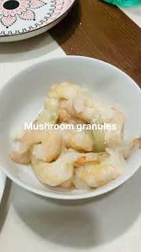 Stir fry sweet peas & prawns with garlicky smoky aroma - Quick & easy!