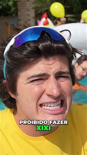 ELE ENCHEU A PISCINA DE XIXI? 😱🚽 #shorts