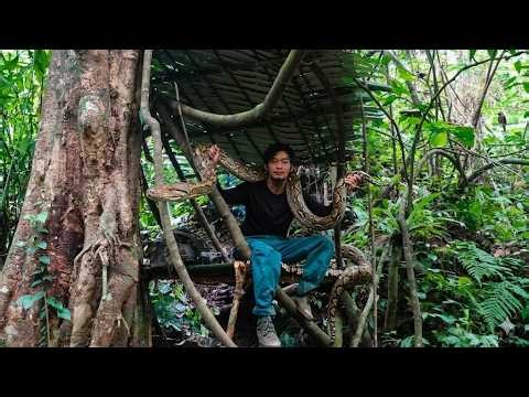 Survival Skills: Setting a Trap and Roasting a Snake in the Wild | Bushcraft Adventure