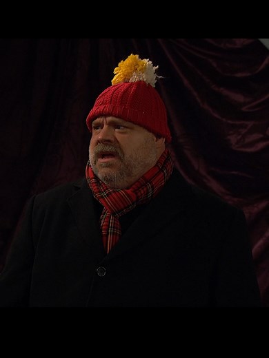 Bertram remains ✨ unbothered ✨ @chamberlin_kevin . . . 🎥: Jessie