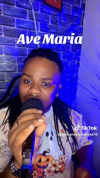 Beyoncé Brings Ave Maria to Life in Talent Show