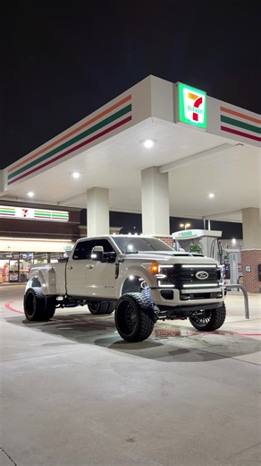 What state you thinking the truck going to?😏 10X Entries Ending Soon Link in BIO or icdaniell.com‼️ #fyp #foryou #foryoupage #fypシ #ford
