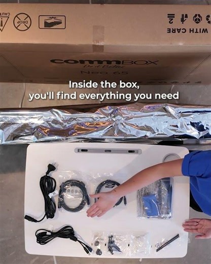 CommBox Neo - Unboxing (Short)