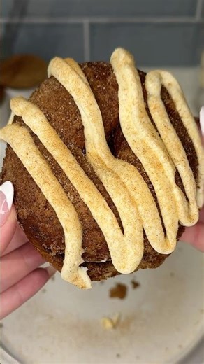 viral cinnamon sugar cheesecake bagel recipe 🥯🍰 #recipe #shorts #dessert #easydessert #easyrecipe