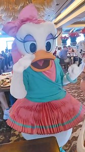 41K views · 364 reactions | Disney Tips you need. Top Disney Tips. How to do Disney. #disney #disneyworld #disneyworldflorida #disneyhacksandtips #disneytipsandtricks #disneyplanning #disneydining #disney #wdw #disneyworld #magickingdom #magickingdompark | Jessica Pruitt | Facebook