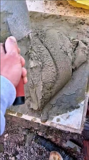 How Brickwork Gets A Perfect Mortar Line #Brickwork #Masonry #Construction