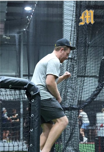 Baseball Hitting Tips for Improved Swing Mechanics