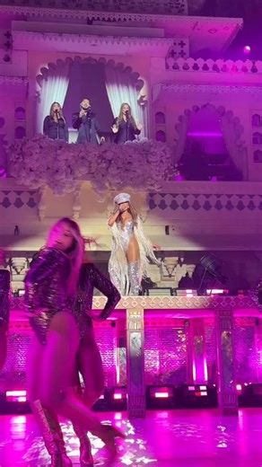 153K views · 8.5K reactions | IIFA Awards on Reels | Facebook