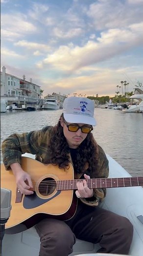 When Sunday Cones Around #discovery #newmusic #guitar #underrated #livemusic #acoustic #boat #water