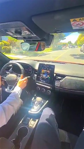 TEST DRIVE ARKANA E-TECH MY HYBRID ESPRIT ALPINE