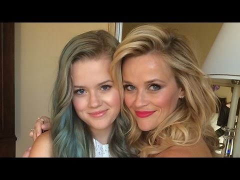 Mommy & Me: 9 Uncanny Celebrity Mother-Daughter Lookalikes