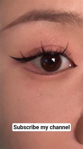 “Beginner Eyeliner Tutorial: Perfect Lines Made Easy!” #featherbrows #makeuptutorial