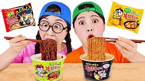 불닭볶음면 먹방 Mukbang Fire Spicy Noodle DONA 도나 | DONA English