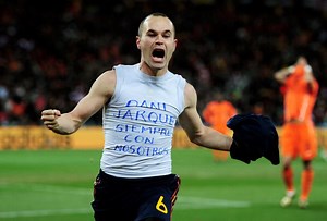 11 most iconic T-shirt messages by football players