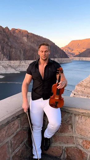 Mocking bird 🎻 #violin #violincover #musician #eminem #hiphop | Thmpsnmusic