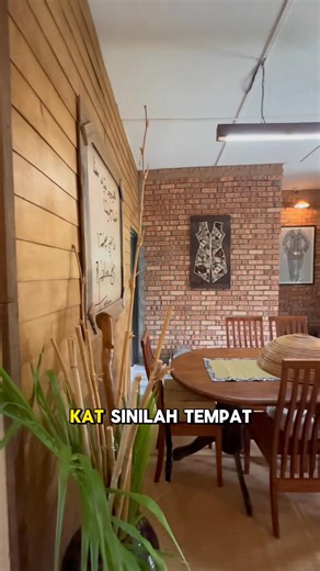 948K views · 10K reactions | Pandai Puan Nani ni deko rumah dengan barang-barang antik! IG: Nanimakeover | House Tour Malaysia | Facebook
