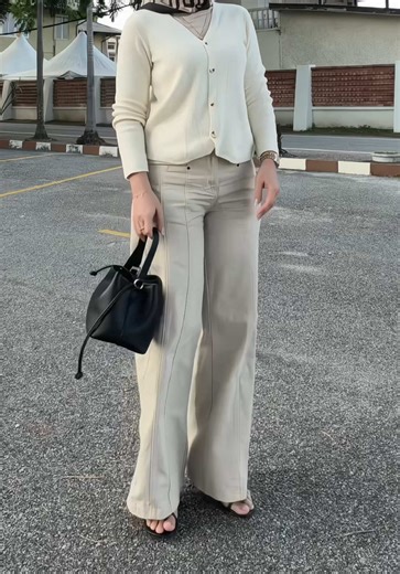 Overall Jeans Outfit Check for Stylish Looks