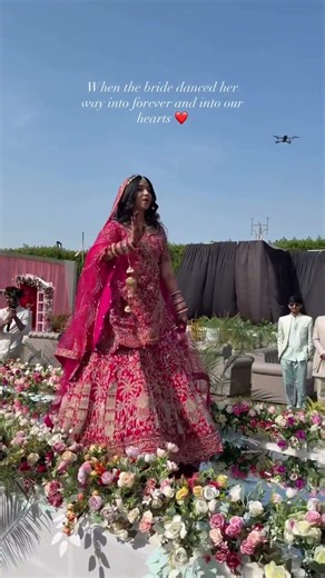 ##bride #entry #viralreels #trandingshorts #wedding #viral #tranding