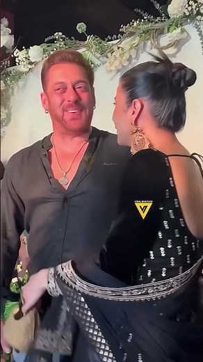 ꜱᴀʟᴍᴀɴ ᴋʜᴀɴ ᴀɴᴅ ᴀʏᴀꜱʜᴀ ᴋʜᴀɴ 4ᴋ ᴡʜᴀᴛꜱᴀᴘᴘ ꜱᴛᴀᴛᴜꜱ #tweening