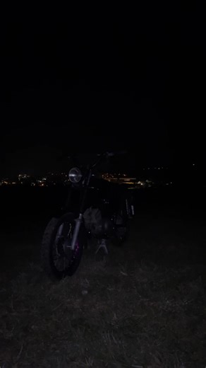 Exploring Ostdeutschland with Biker Girls on Mopeds