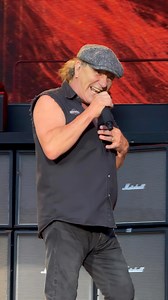 AC/DC⚡️- Shot Down in Flames 🔥 - Stade de France in Paris, August 9, 2025 🇫🇷 Brian and Angus full of energy🤘🏽 • • • • #acdcparis #acdc #acdcfans #acdcforever #acdcfan #stadedefrance #acdcstadedefrance #poweruptour #poweruptour2025 #gdp #gerarddrouotproductions #acdcfamily #angusyoung #rocker #rock #rocknroll #igersfrance #french #acdcconcert #concert #rocknrolllovers #acdcpopup #itsalongwaytothetop #hellsbells #shotdowninflames #brianjohnson | Thomas Fernoux