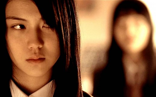 诡异声音在学校徘徊，女同学听到声音却看不到人影，吓出一身鸡皮！