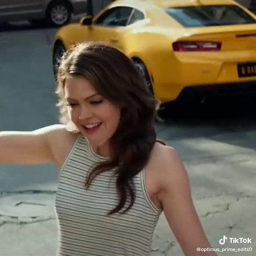 Transformers 5: Escenas completas y momentos de Bumblebee