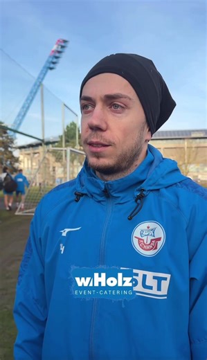 Interview und Rückkehr ins Feld 😀 Hansa 💙🤍❤️ ! #fürdich #pourtoi #rostock #fyp #footbal