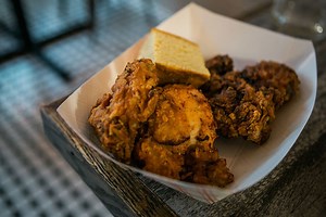Don't Miss Fried Chicken, Tacos, and More at These Themed Dinner Nights
