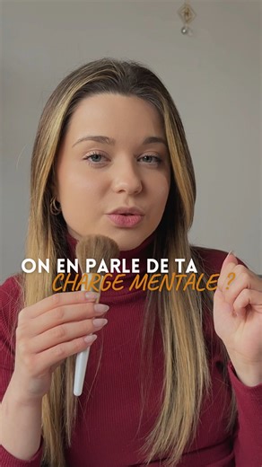 Lisa | Consultante UGC & Publicité ☀️ on Instagram: "Tu as lancé ton business pour la liberté, mais tu te retrouves prisonnier de ta "To-Do List" logistique ? C’est le piège classique du solopreneur : ❌ Tu passes 80% de ton temps sur de l’exécution technique. ❌ Tu n'as plus d'énergie créative pour ton marketing. ❌ Ta croissance stagne parce que tu es devenu le goulot d'étranglement de ta propre boîte. Le secret des entrepreneurs qui scalent ? Ils ne font pas tout. Ils délèguent la partie "visibi