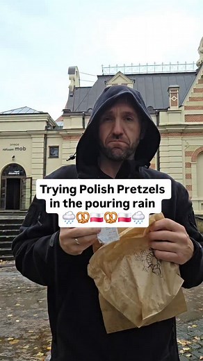7.9K views · 940 reactions | Trying Polish Pretzels in Kraków in the pouring rain 泌 #polska #krakow # #fyp #Poland #polish #polski #Polishfood #polishtradition #learningpolish #polishpeople #polishculture #polishgirl #polishwife #polskadziewczyna #pretzels #foodie | Harry Ely | Facebook