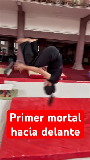 Primer salto mortal #kunoichi #ninja #ninjutsu #samurai #artesmarciales #acrobacia #budo #dojo